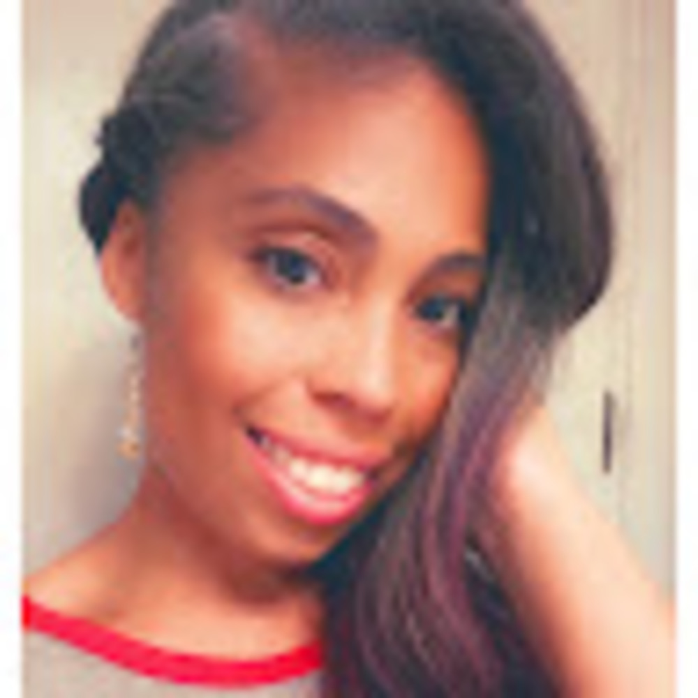 Meet your Posher, Danyelle